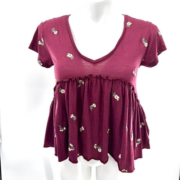 ALTAR'D STATE MAROON STITCHED FLOWER SHORT SLEEVE BABY DOLL TOP - S - Picture 1 of 4